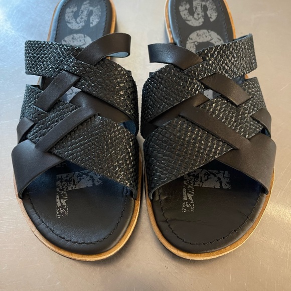 Sorel Ella Black Leather Slide Sandals Size 9 - Picture 3 of 9